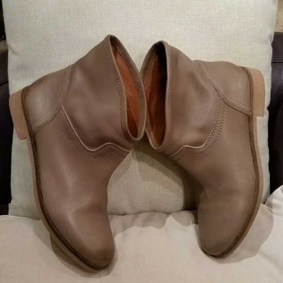 Lucky Brand leather ankle boots - Picture 4 of 8